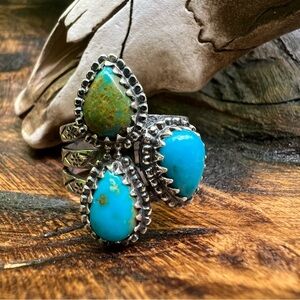 925 Sterling Silver 3 Stone Kingman Turquoise Wide Band Ring Size 8.25